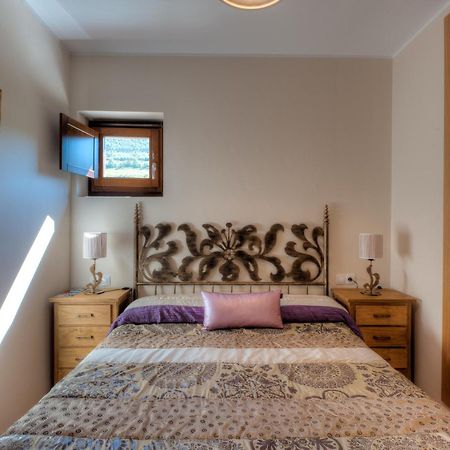 Apartaments Flor De Neu Sarroqueta Bagian luar foto